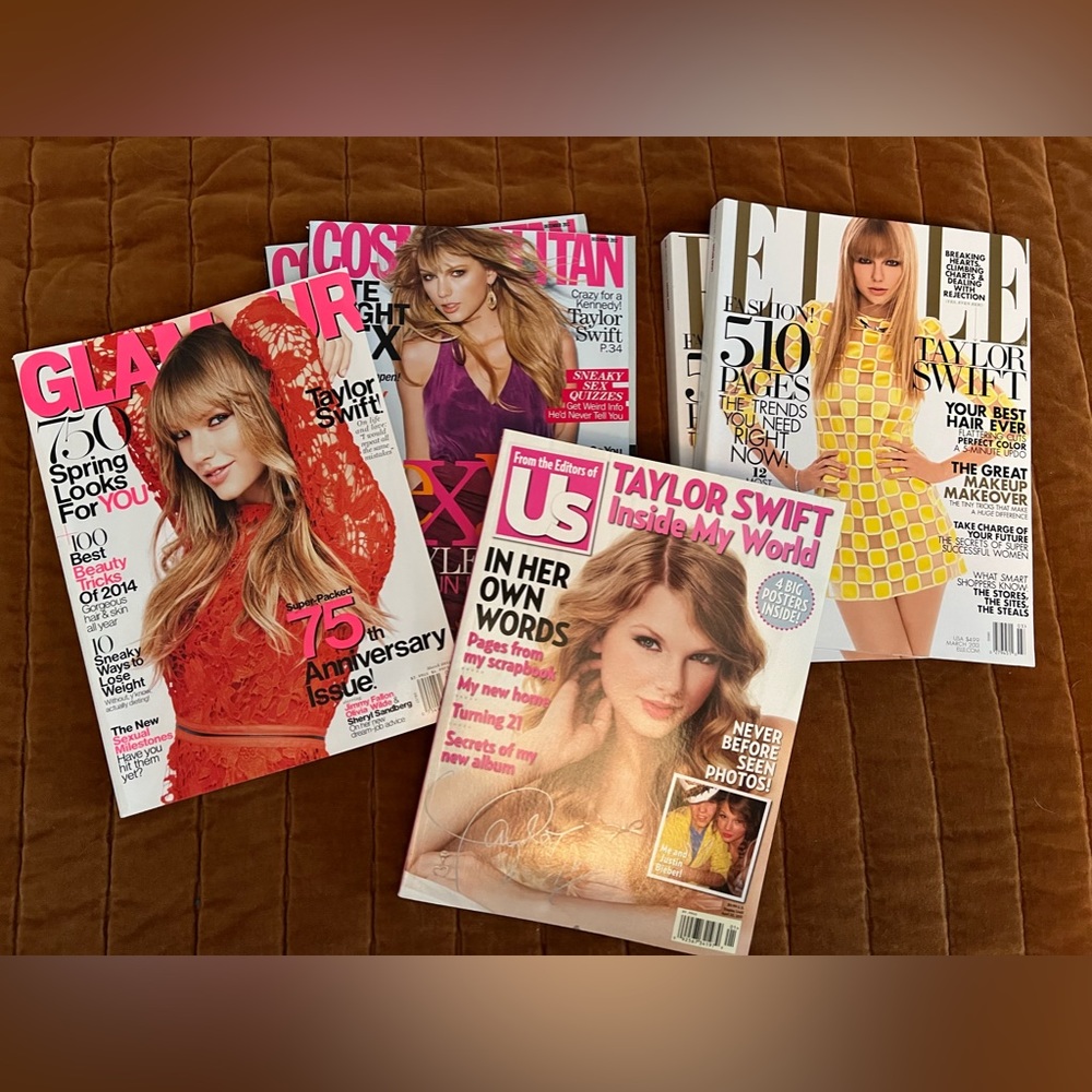 Taylor Swift Vintage Magazine Bundle with Posters (6 total)